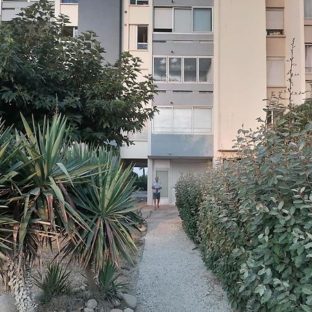 Ground Floor Studio With Access To Beach And Pool Ле-Баркарес Номер фото