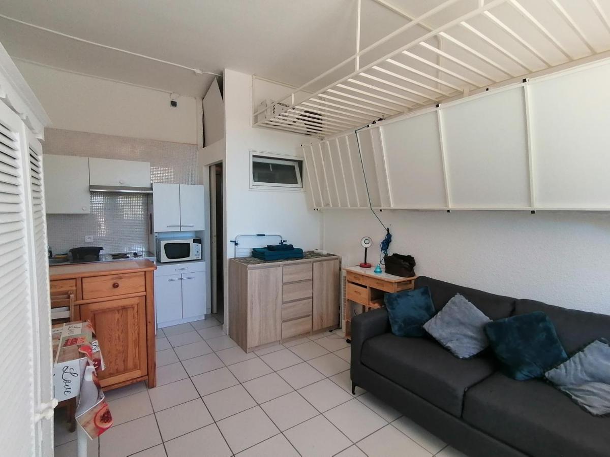 Ground Floor Studio With Access To Beach And Pool Ле-Баркарес Екстер'єр фото